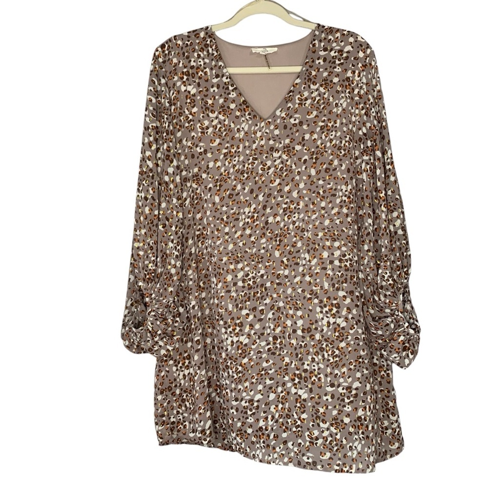 Entro taupe mauve gray leopard print shift dress with‎ peasant sleeve. Size M